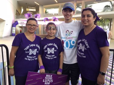 Maria with her daughter and Vivian with her son