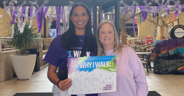 Kaz Brown and her mom, Kristine, a lupus warrior.